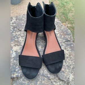 Lucky 🍀 Brand Black Leather Zip-Up Sandals Size 7.5 7 1/2